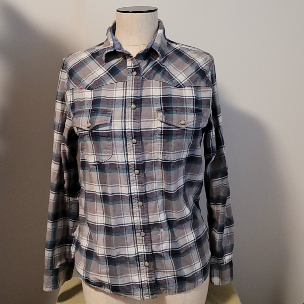 BEA Jachs Girlfriend Flannel Top